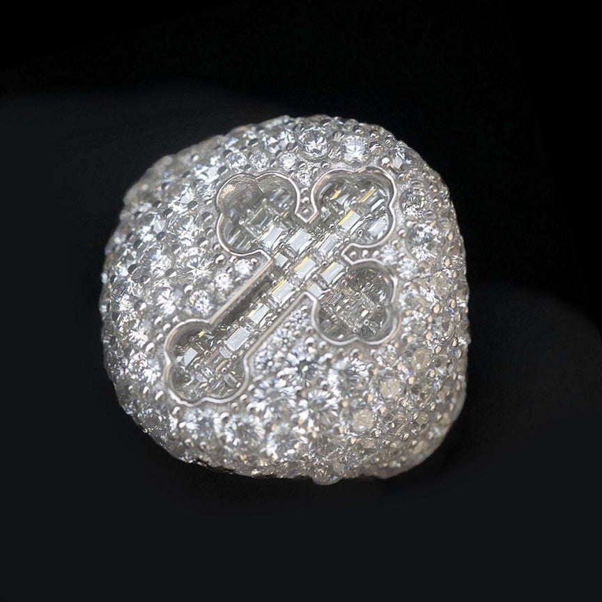 Bottony Cross Ring
